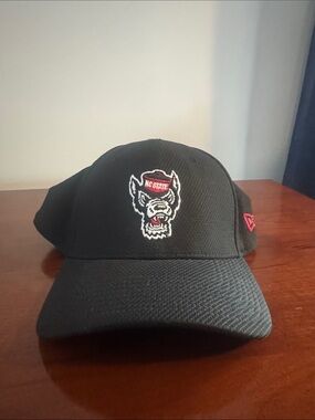 New Era Black NC State Wolfpack Logo Cap